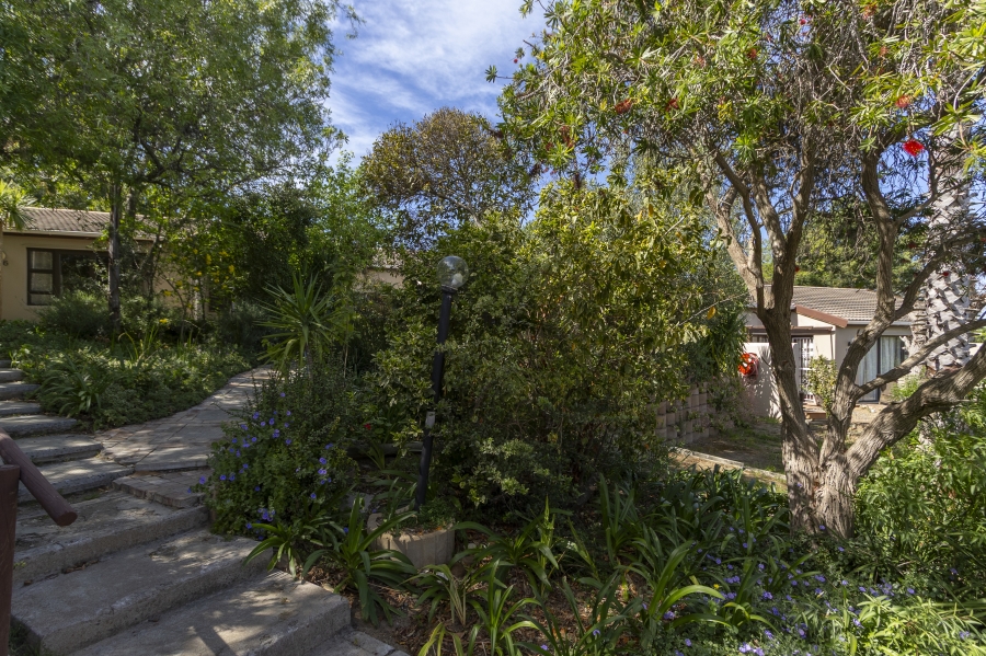 To Let 3 Bedroom Property for Rent in Helena Heights Western Cape